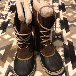 Sorel waterproof boots, size 12.